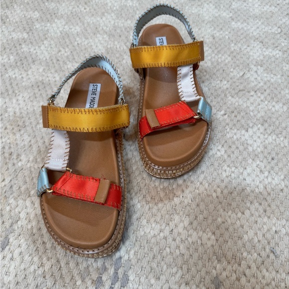 STEVE NewYork Shoes - Steve Madden platform Sandals women’s sz8